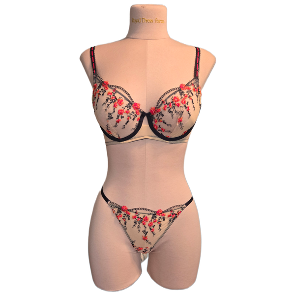 Wildflowers in Bloom Embroidered Mesh 3 Piece Set
