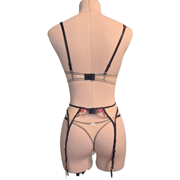 Wildflowers in Bloom Embroidered Mesh 3 Piece Set