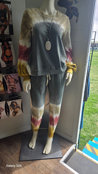 Women's Tie Dye Lounge Set-Swearshirt & Jogger Two Piece Outfit